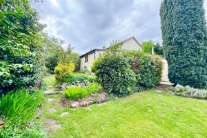 Photo 4- click for photo gallery